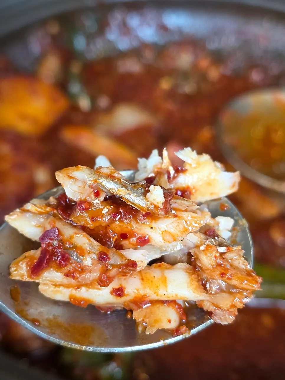 Braised cutlassfish showing plump, thick flesh