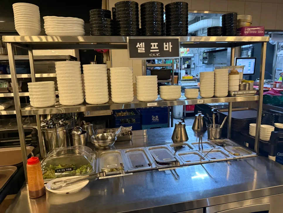 Self-serve bar corner at Tannae Paju Main Branch