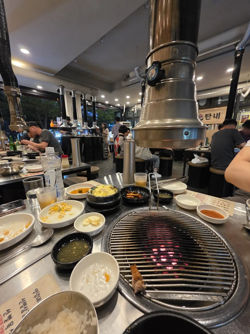 Final spread of pork belly and naengmyeon at Tannae Paju Main Branch