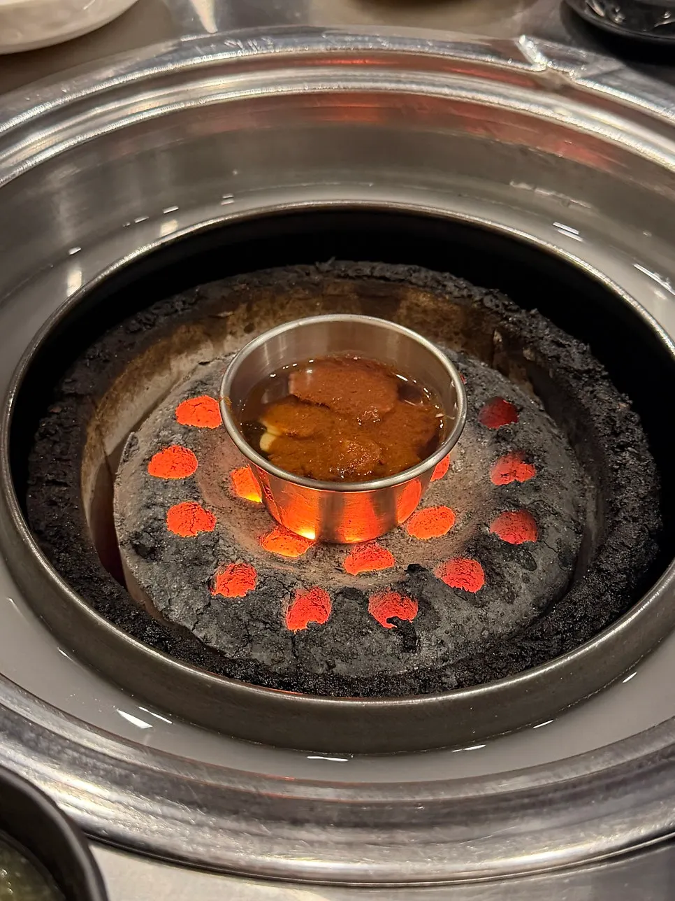 서비스로 나온 된장찌개