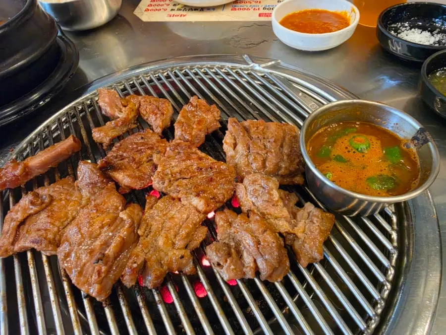 One serving of pre-grilled marinated pork ribs