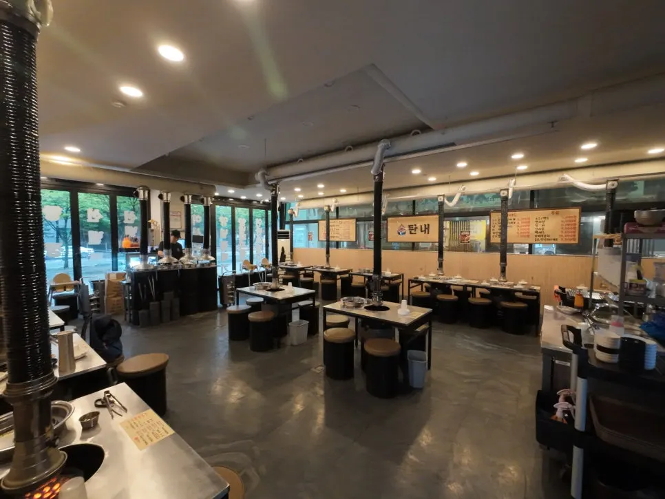 Meat spread at Tannae Paju Main Branch