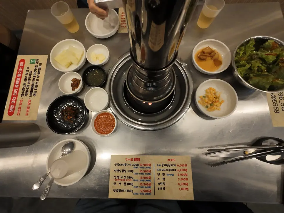 Charcoal brazier placed on the grill table