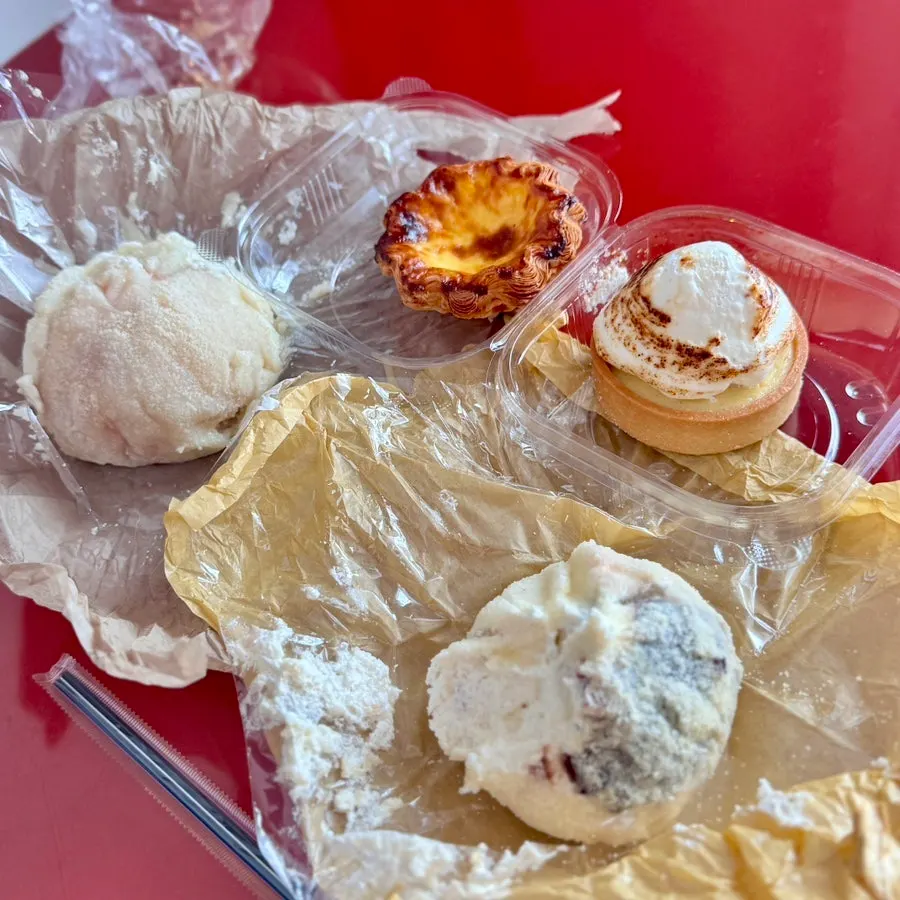 Egg tart y tart de queso brûlée de Tareudang