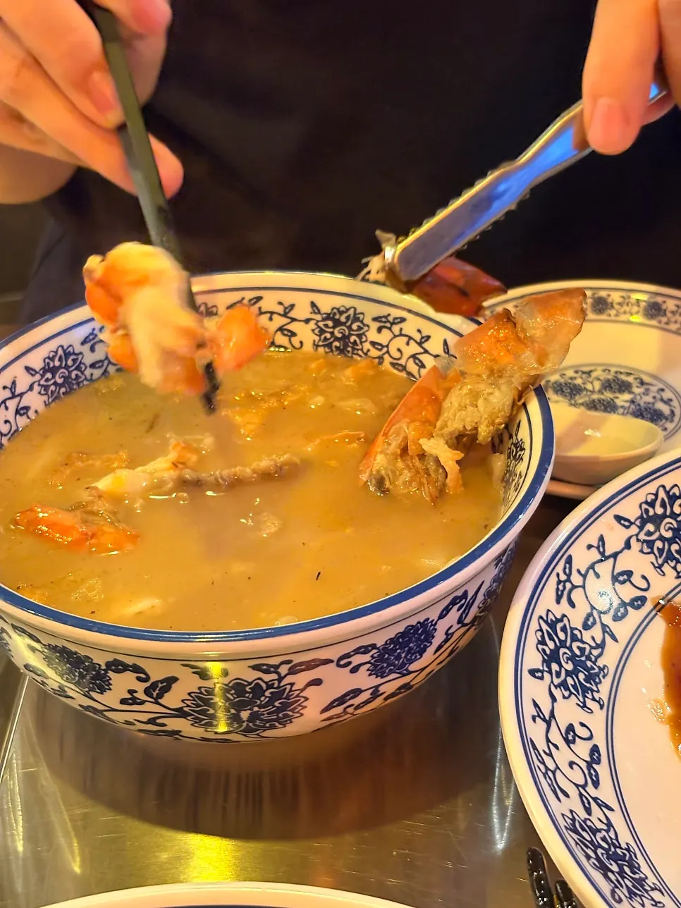 Shrimp gukbap with large shrimp at Ttasijia Yeonnam