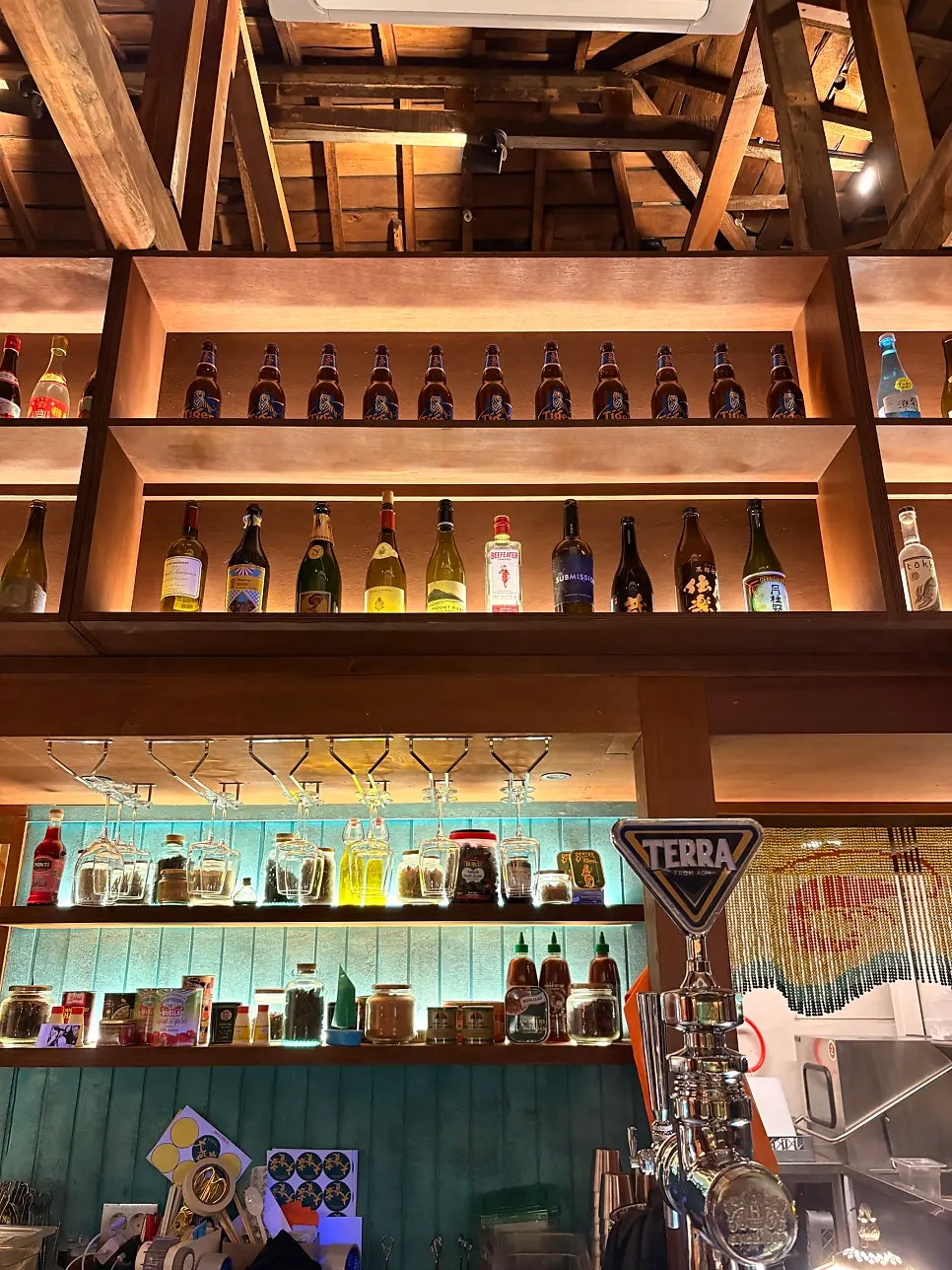 Exotic interior scenery of Ttasijia Yeonnam