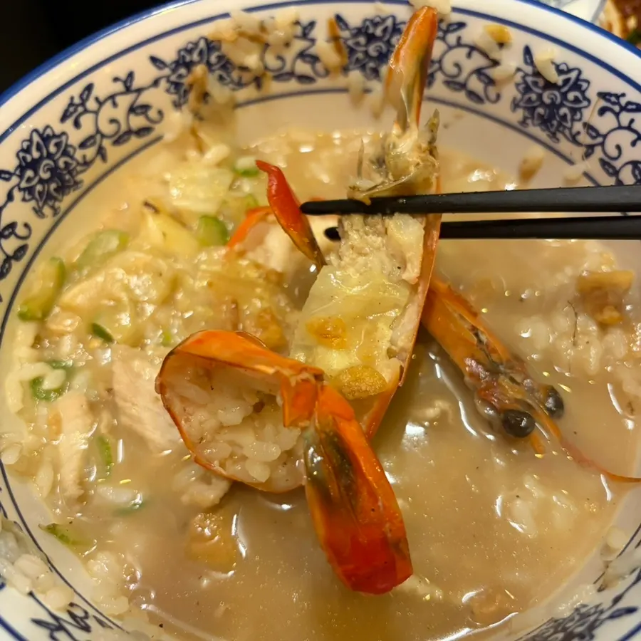Large tiger prawn in the shrimp gukbap
