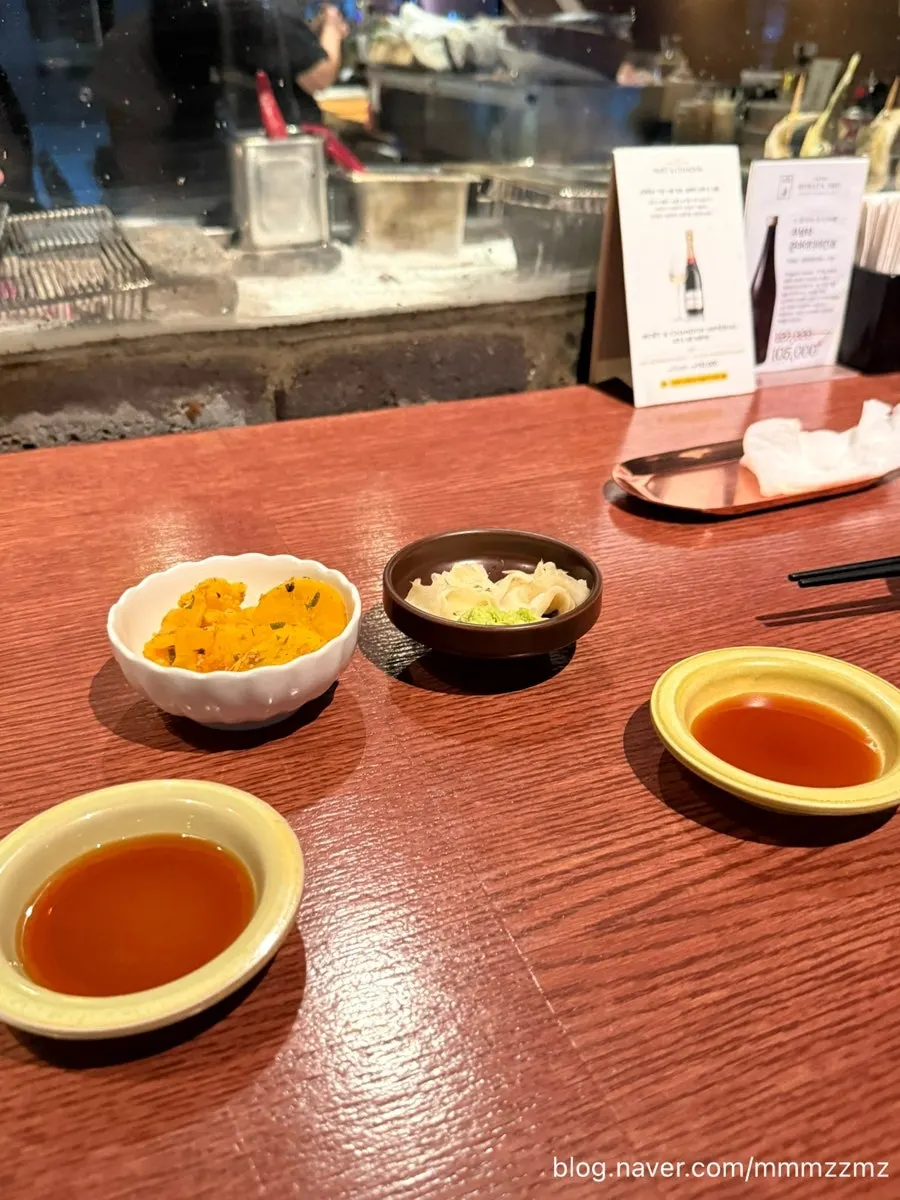 Basic setting of pickled radish, ginger, wasabi, and soy sauce