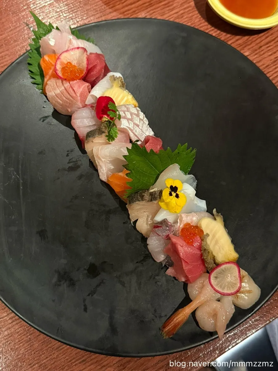 A plate of Tatsu Robata assorted sashimi