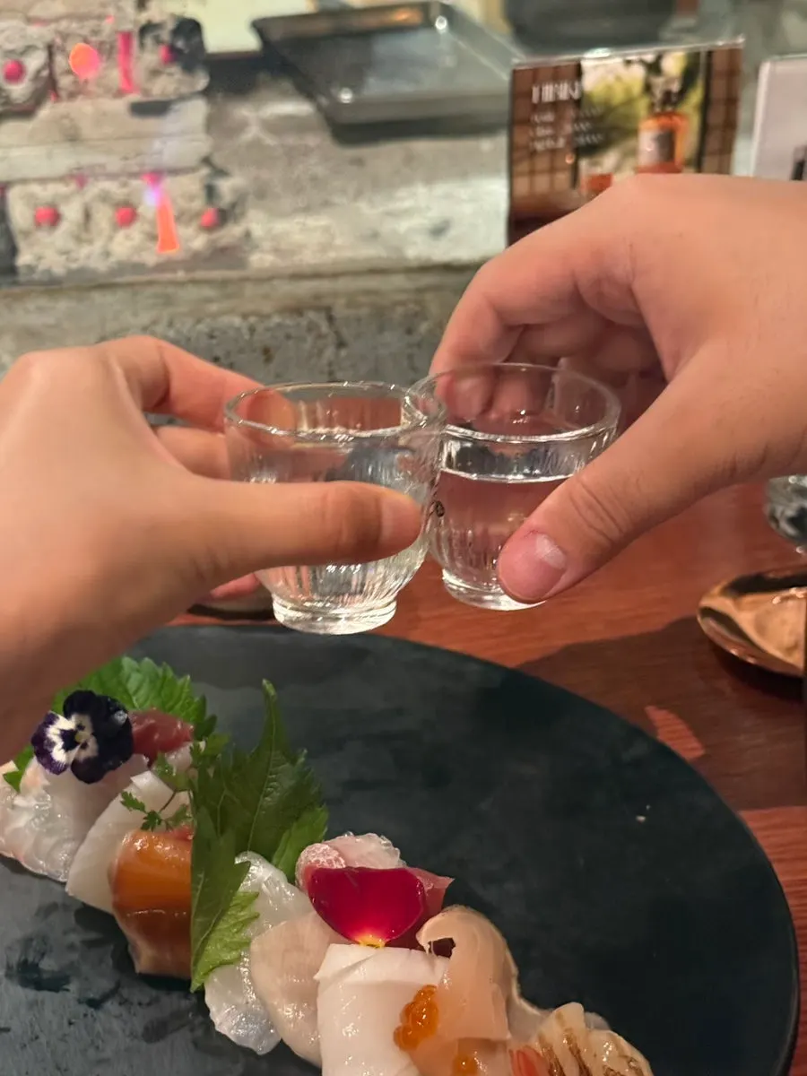 잔에 따른 소주