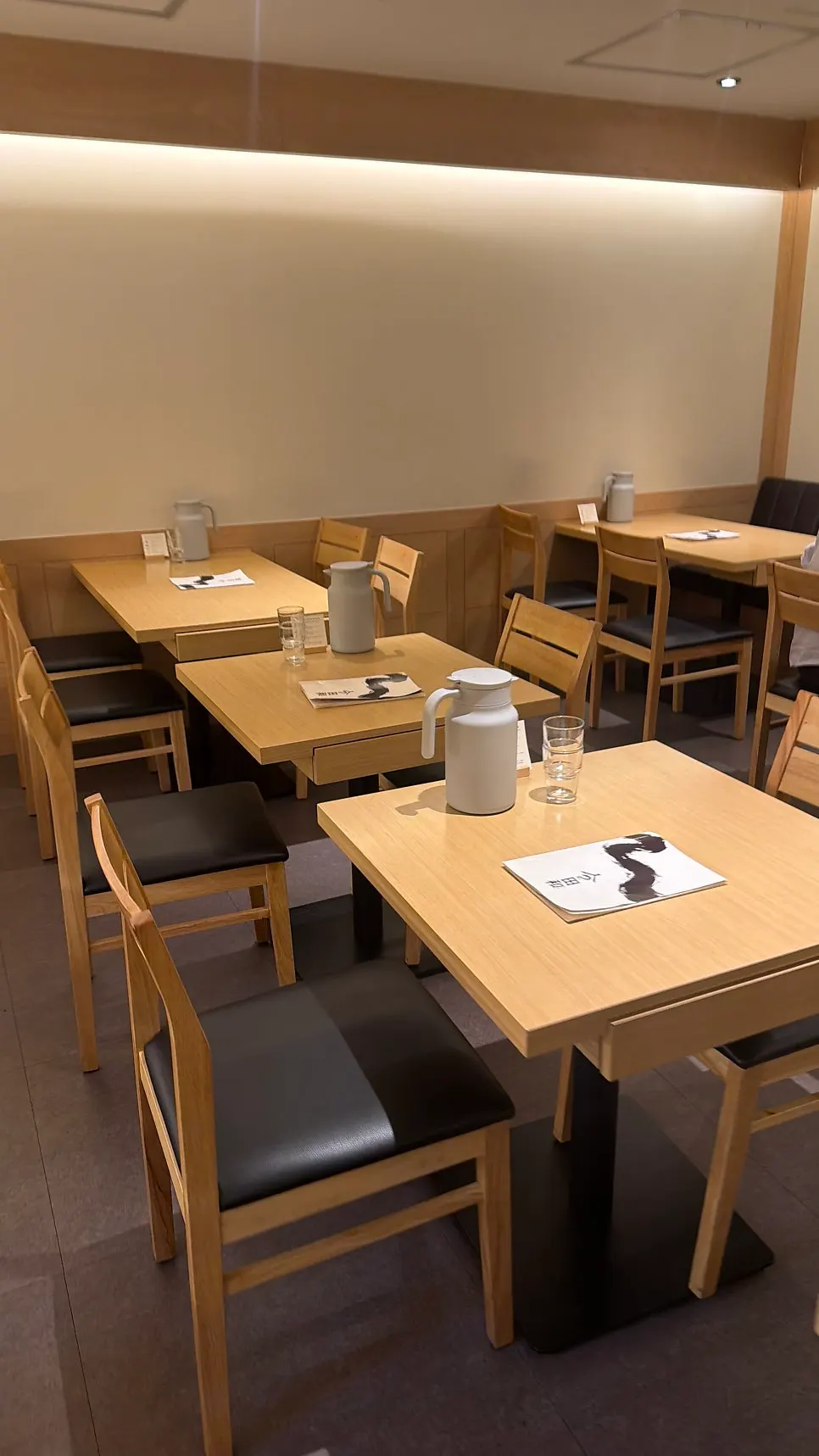 Clean, upscale interior of Tawa