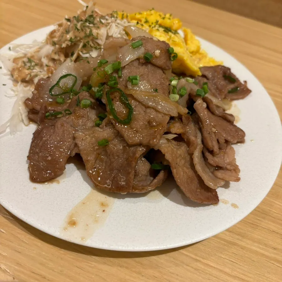 Plate of soy-marinated bulgogi