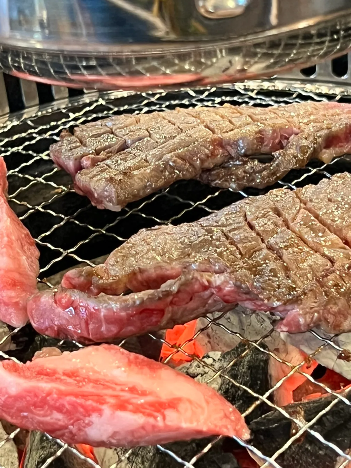 십년한우 실비집 인덕원 동편마을점 매장 앞