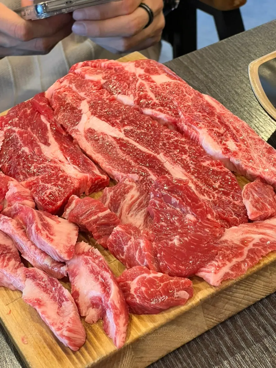 당일 작업분 랜덤으로 나온 십년한우 500g