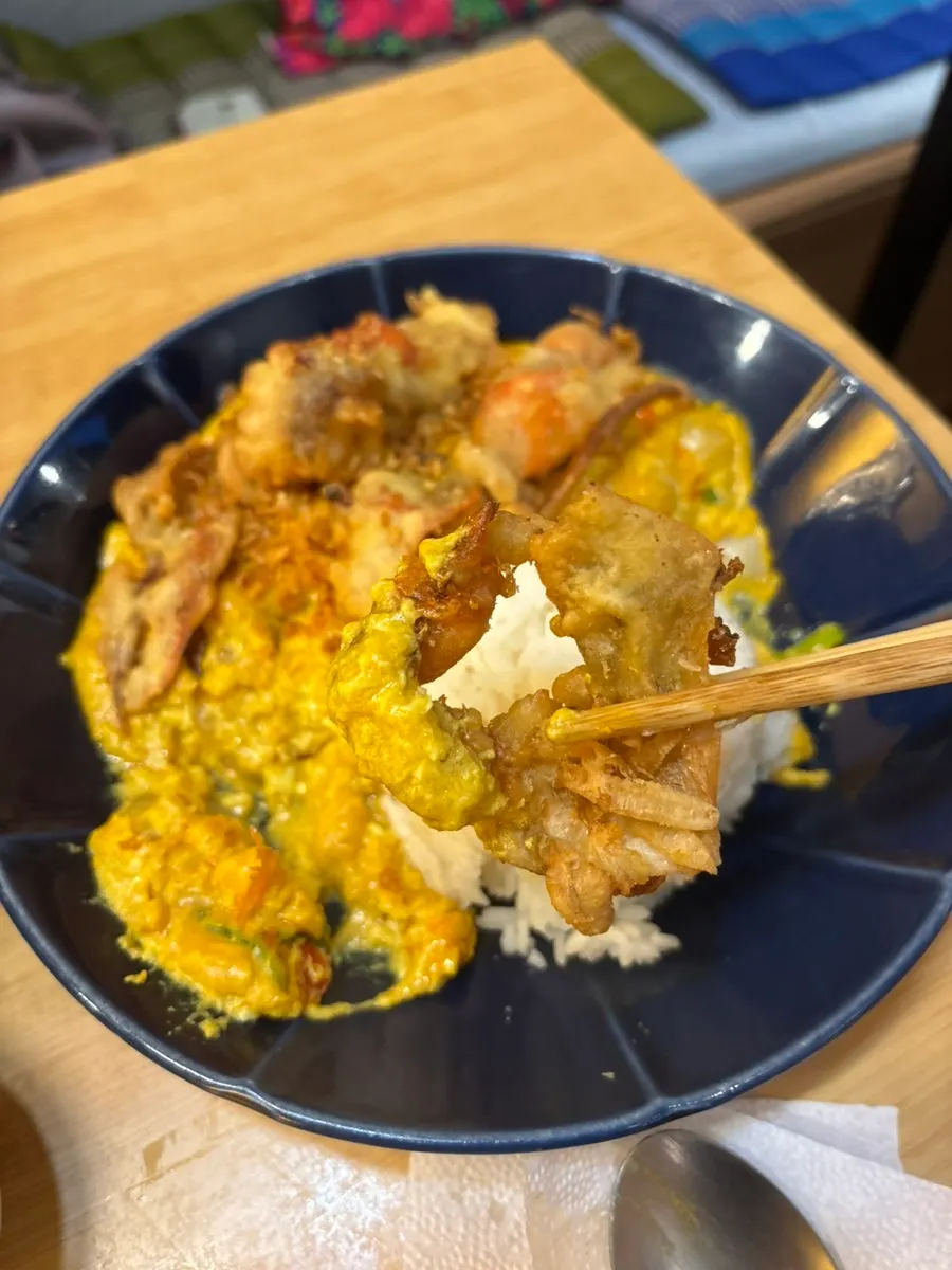 Thanon55's pad pong curry topped with thick curry sauce