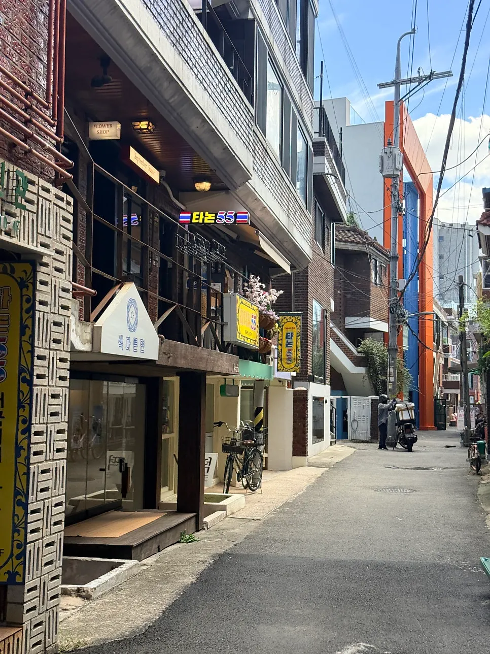 Visiting Thanon55, a Thai restaurant in Seongsu