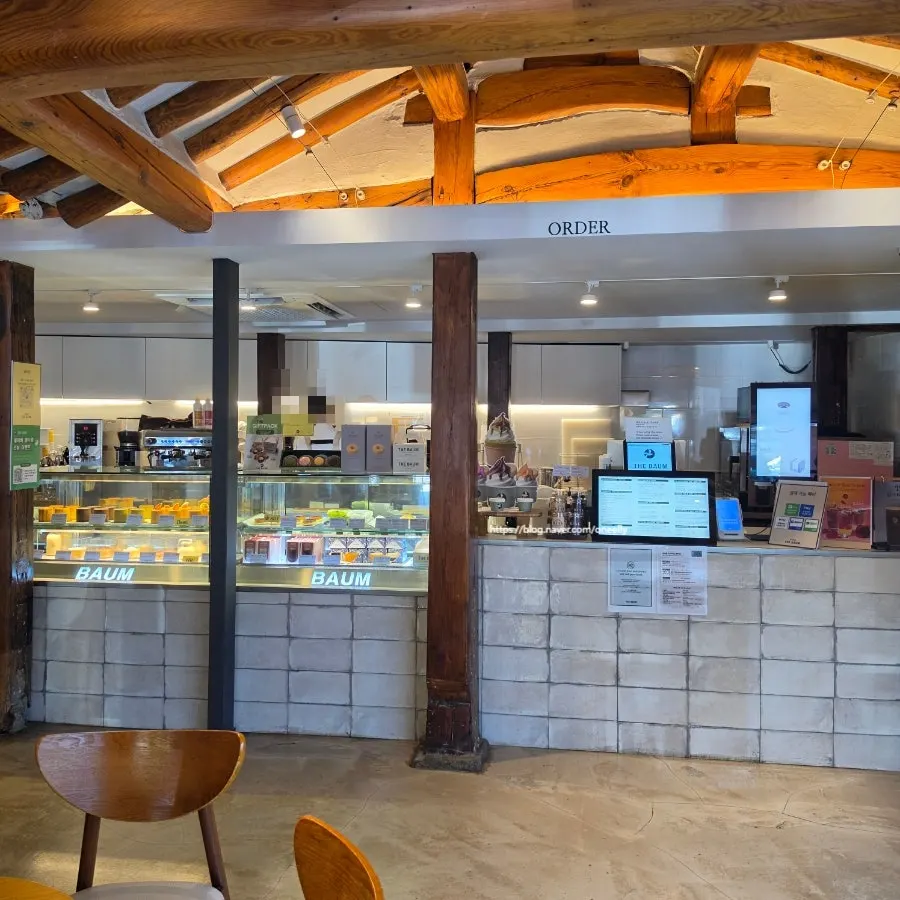 Seating area at The Baum Gyeongbokgung Branch café