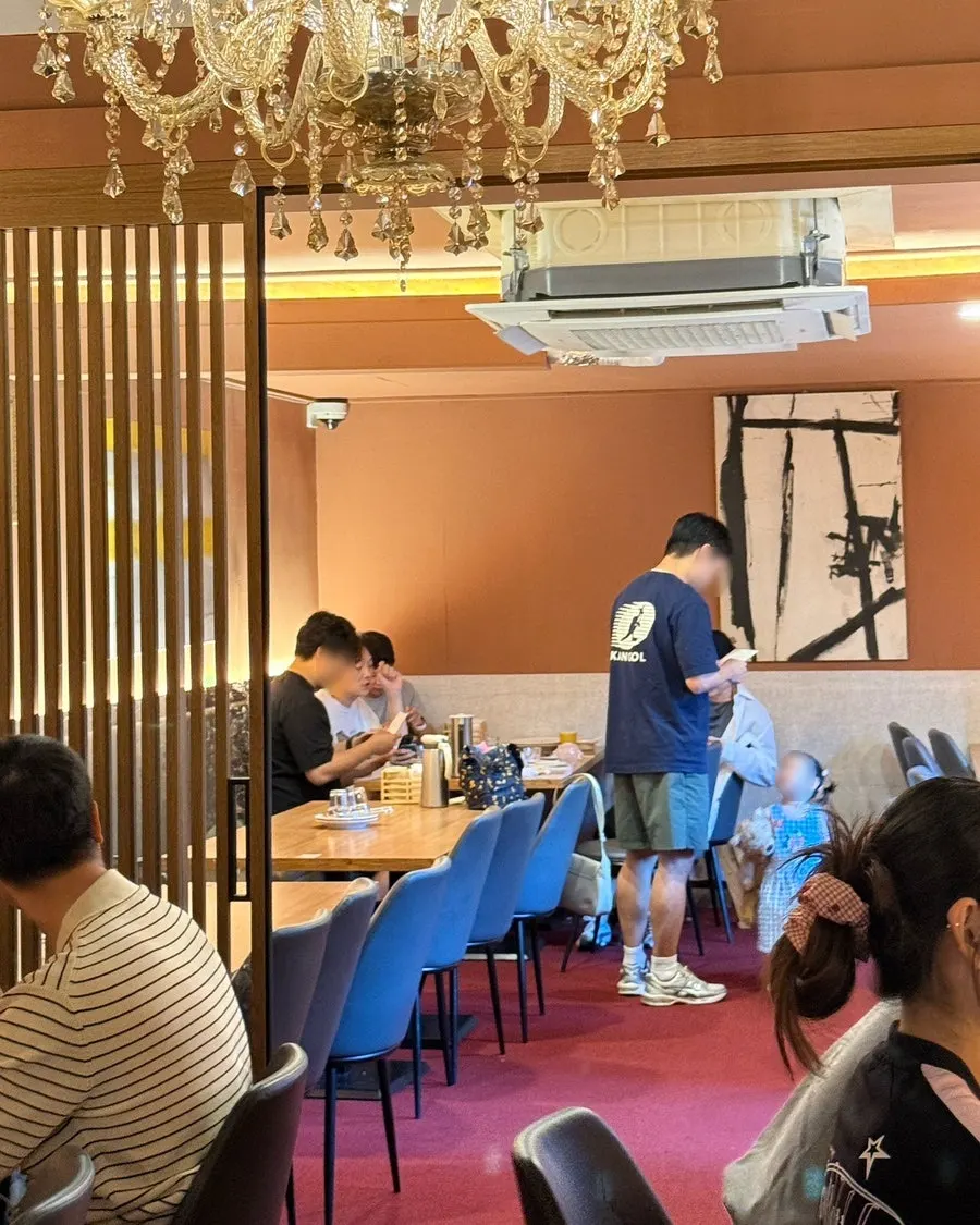 Entrance area of The European Haenggung Main Branch