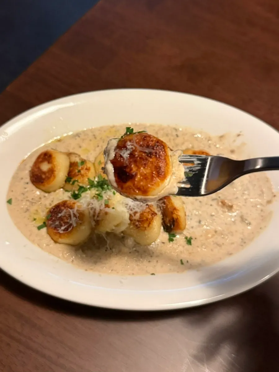 Quattro mushroom gnocchi with a mix of mushrooms