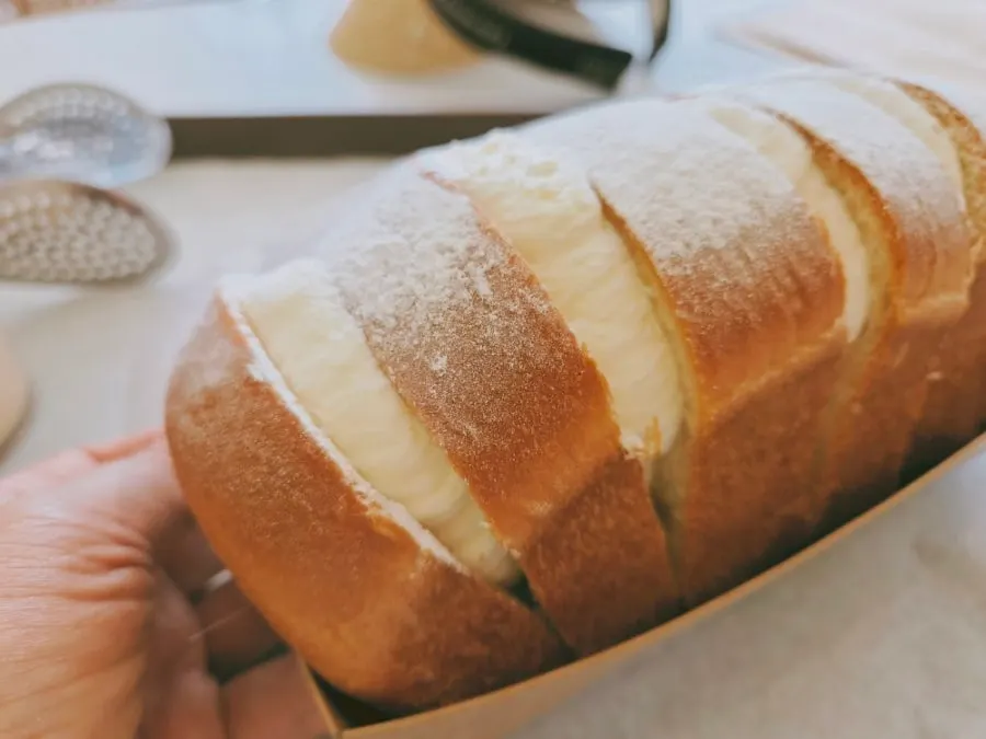 Brownie and ice roll placed together on the table