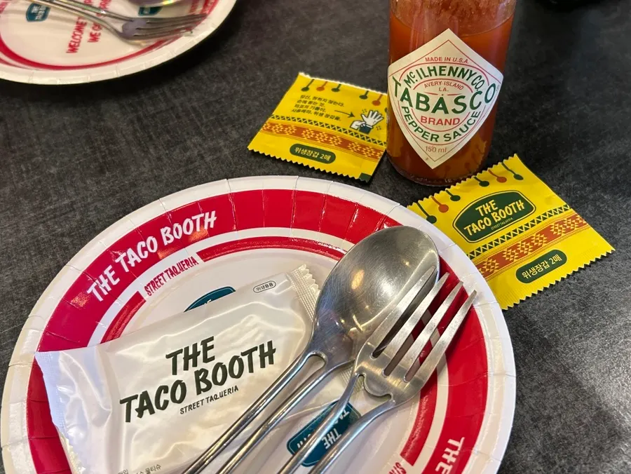 Table at The Taco Booth Ansan Gojan Branch after finishing the meal
