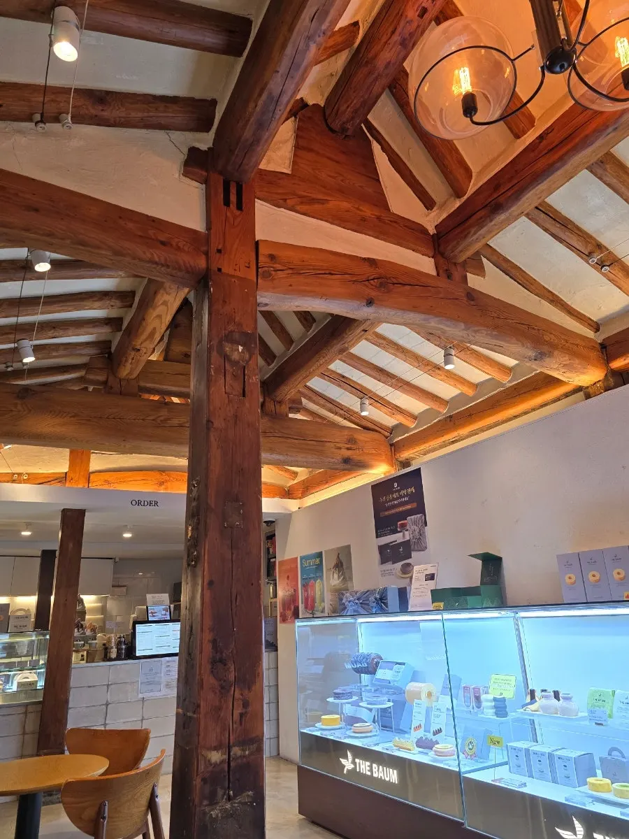 Store signage for The Baum, a baumkuchen specialist brand