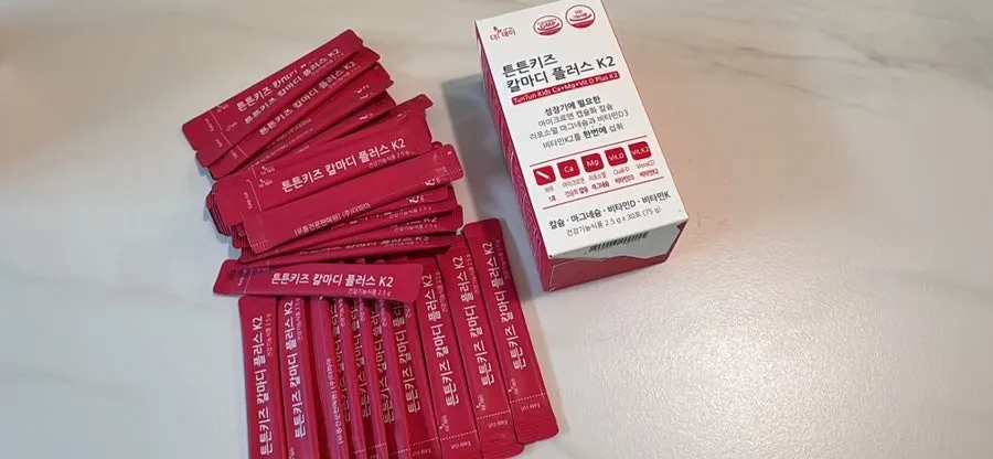 The Day Tunteun Kids Cal-Mag Strawberry Flavor