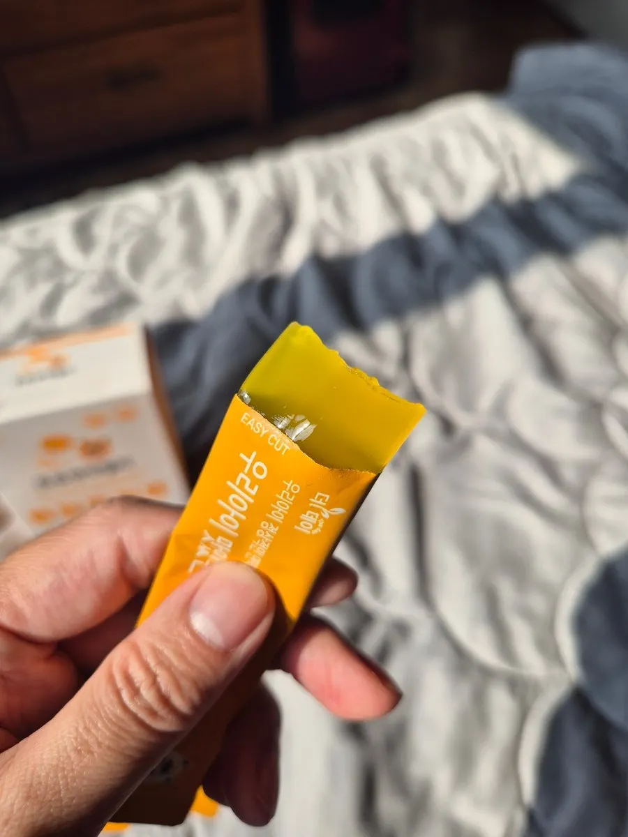 Chewy mango-flavored Our Child Strong Immunity Jelly