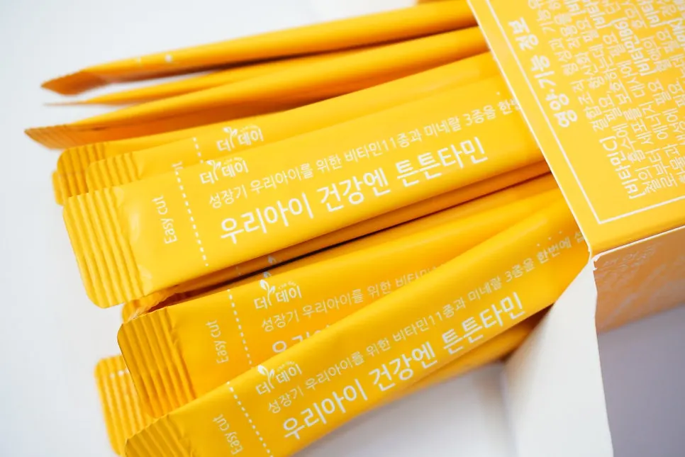 개별 포장된 튼튼타민 스틱 구성