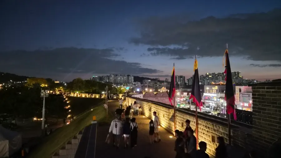 Nighttime scenery around Hwaseong Haenggung during festival season