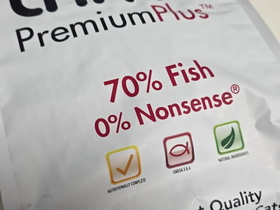 Product information for Thrive Salmon & Herring cat food