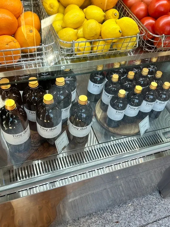 타이니닷 카운터의 커피 메뉴 구성