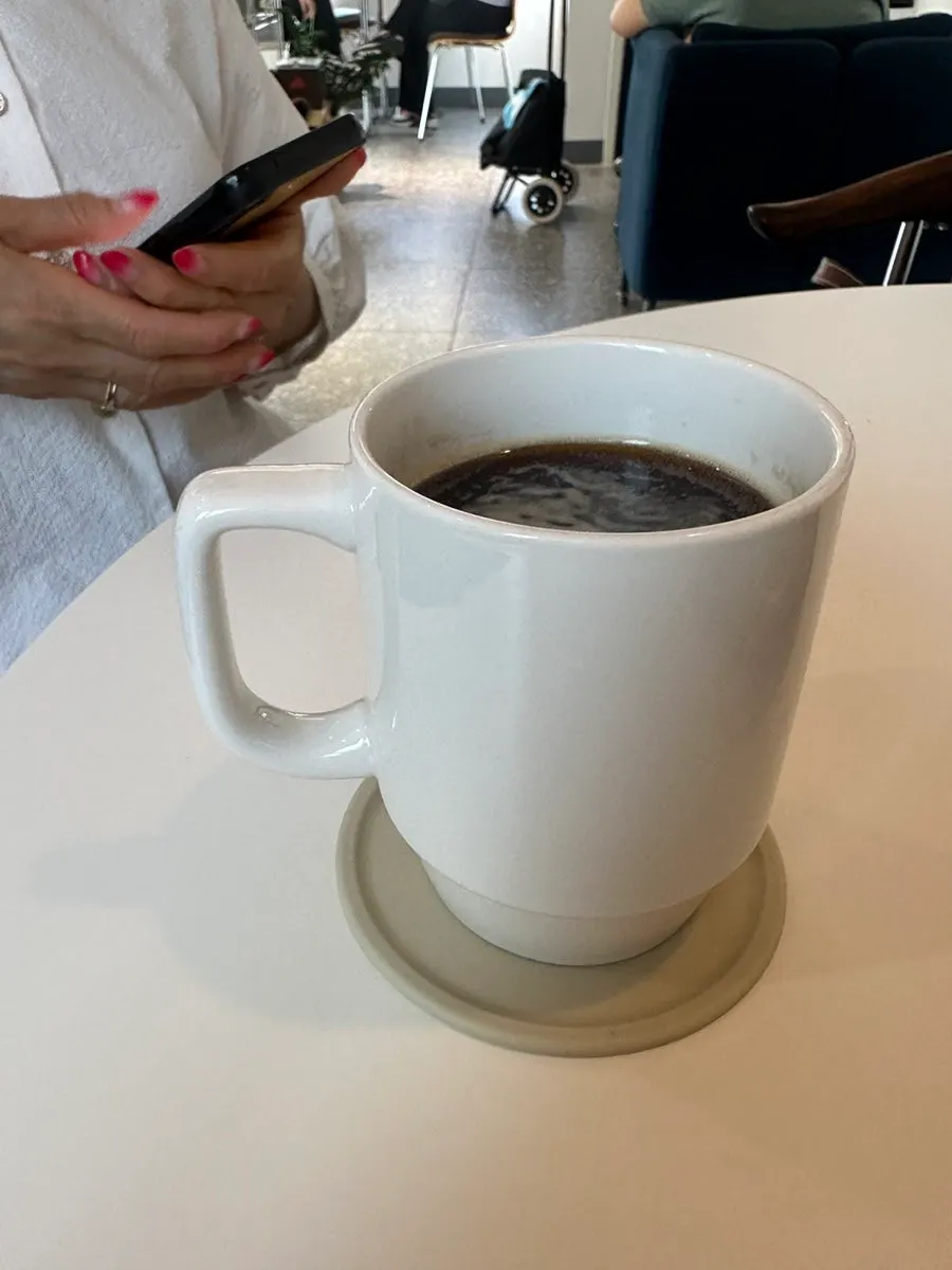 Tiny Dotのデカフェのアイスアメリカーノ1杯