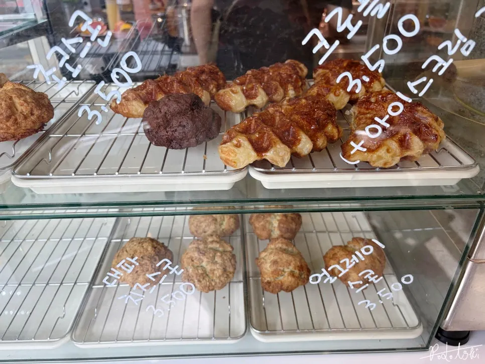 Roasted bean corner at Tiny Dot