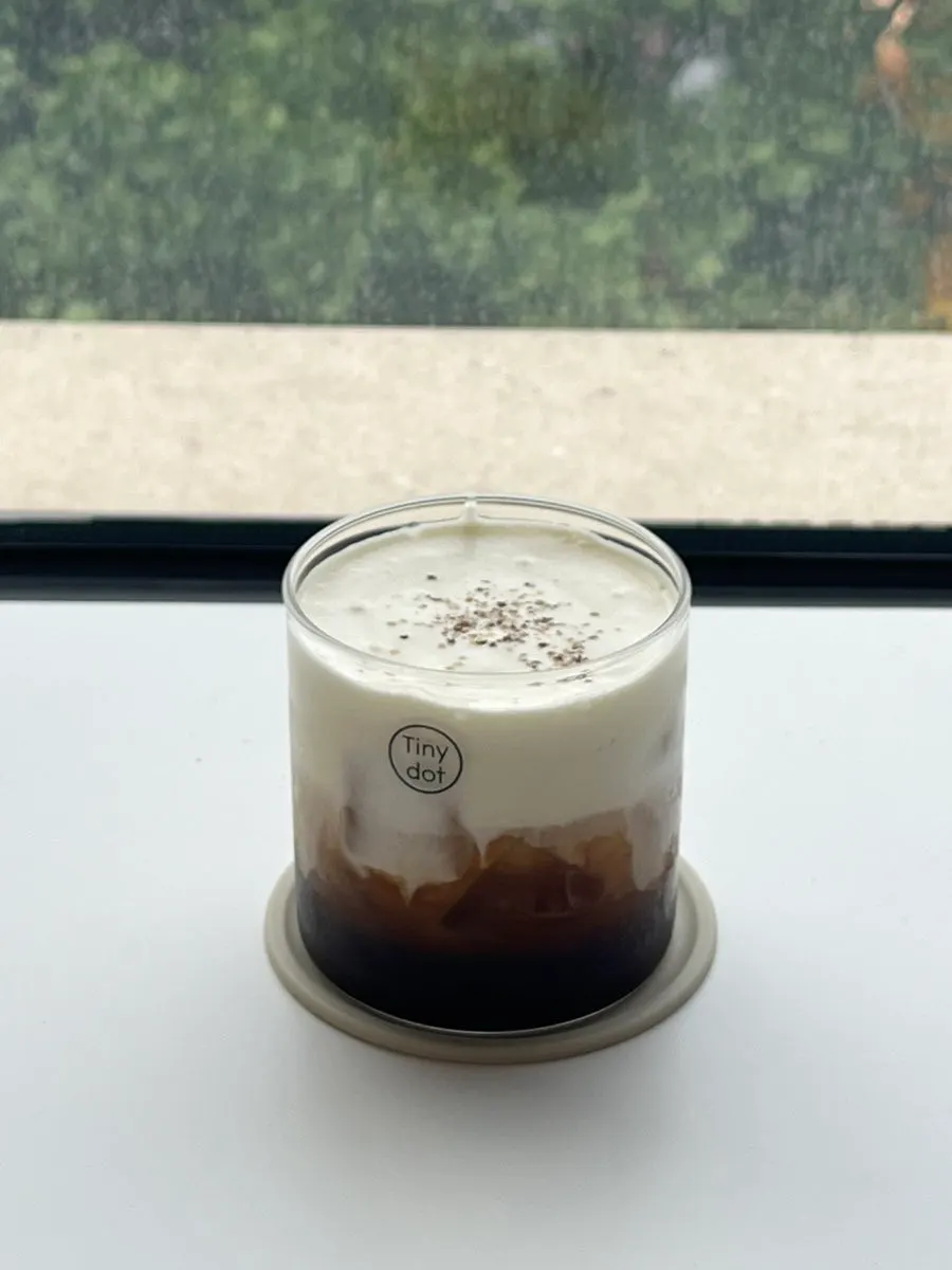 Tiny Dot's signature Deulkkae Dot topped with perilla cream