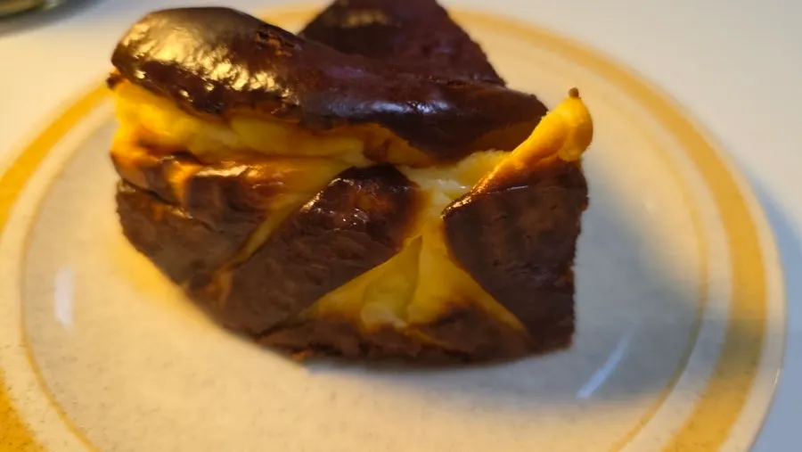 Cross-section of Tiny Dot's Basque cheesecake