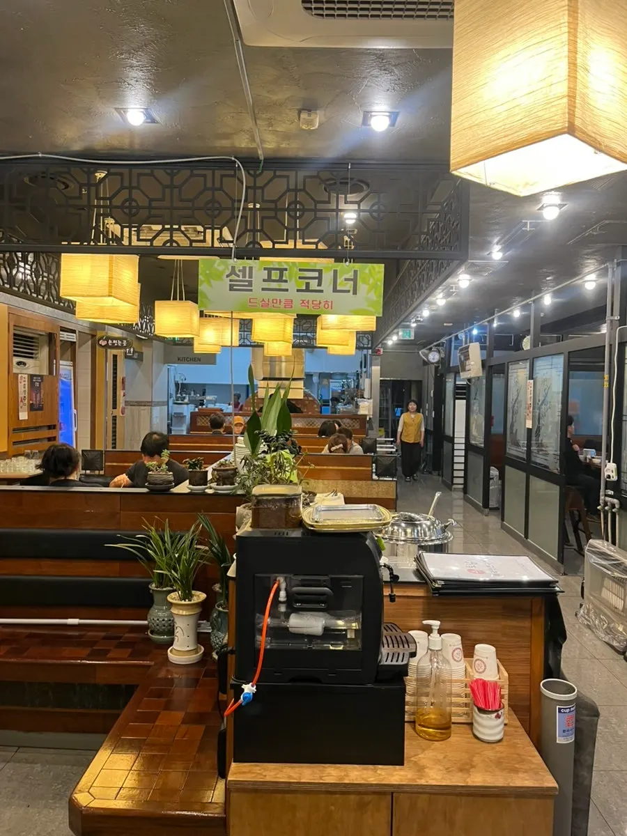 Entrance to the restaurant on the 3rd floor
