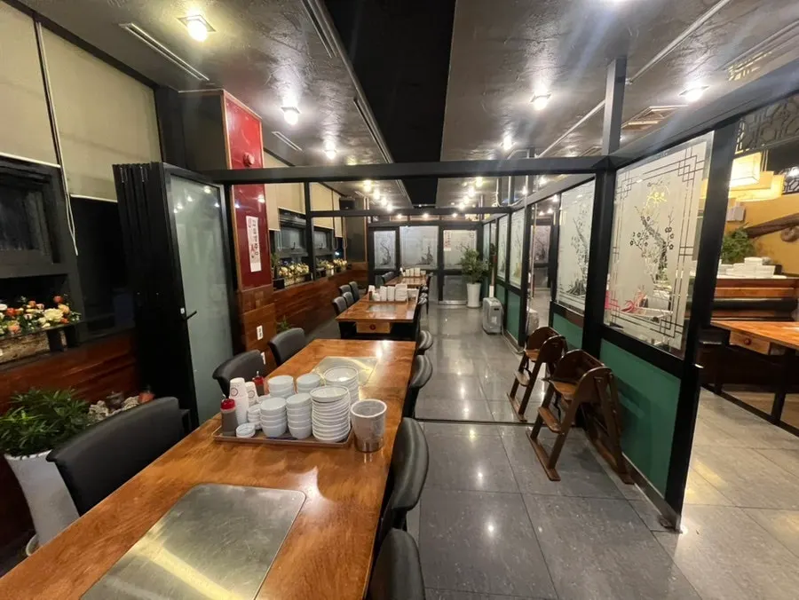 Seating suitable for group gatherings
