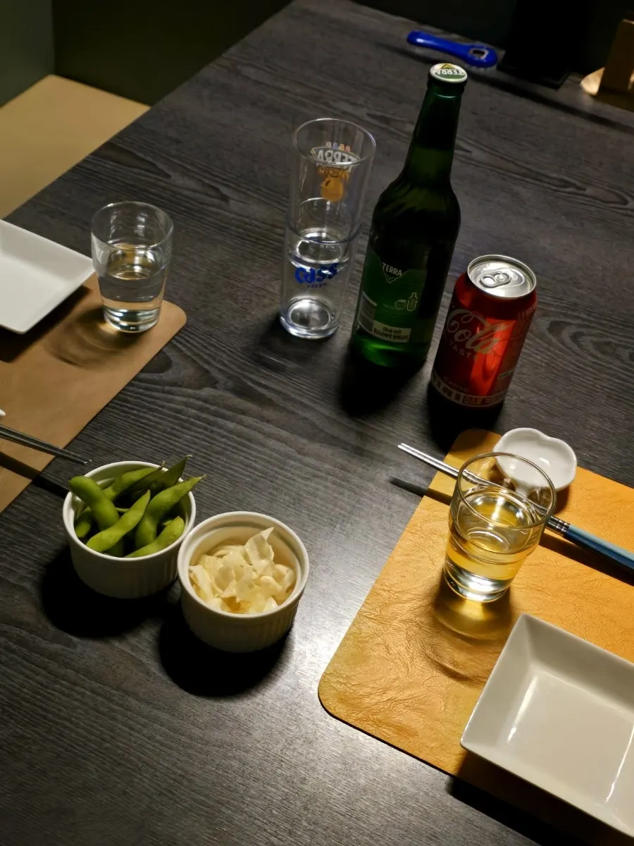 토모 기본 안주 에다마메와 초생강