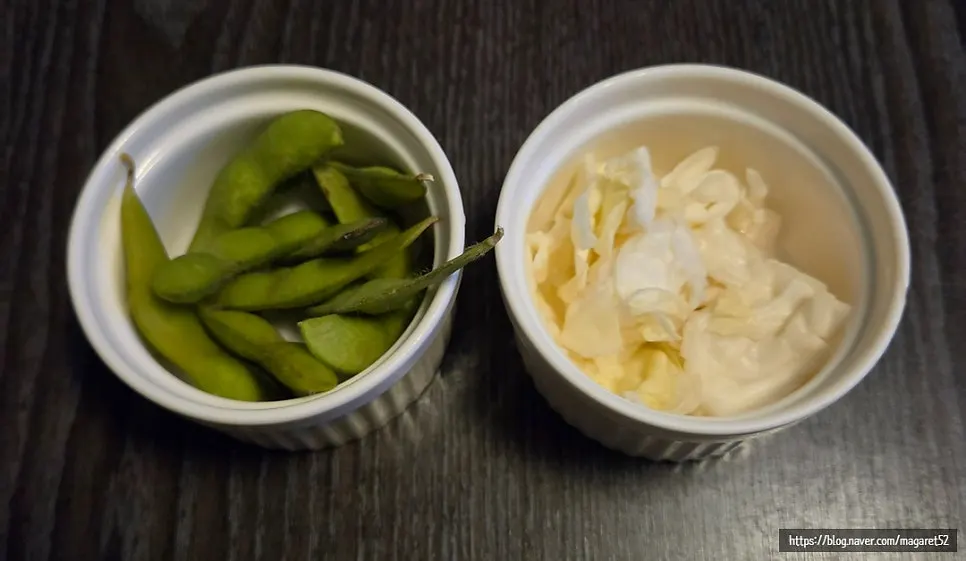 Basic side dishes of beans and cabbage on the table