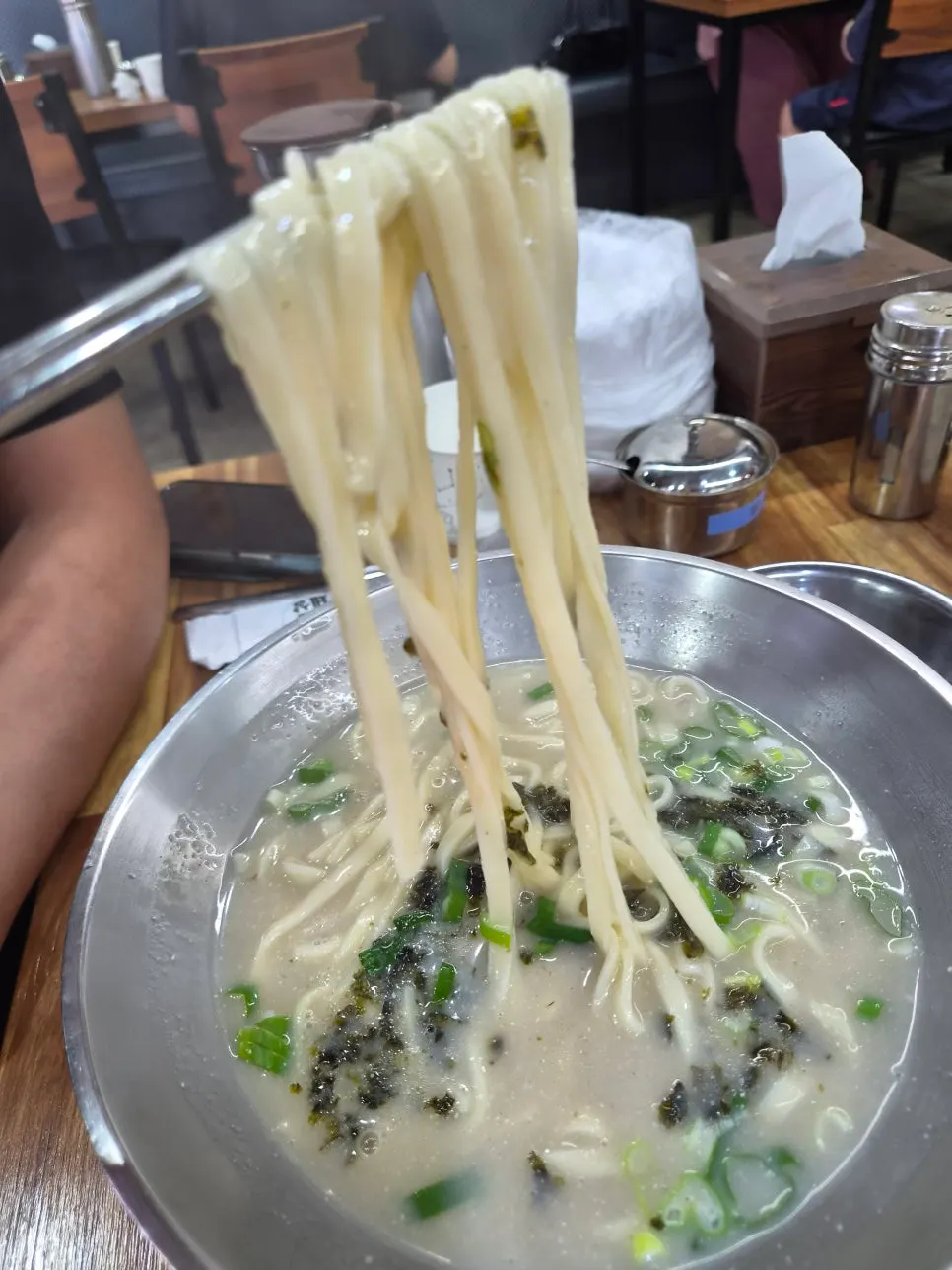 Noodles in the eonyang kalguksu with perilla seeds