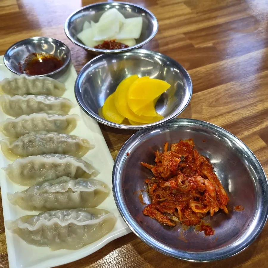 Chewy dumplings served on a plate