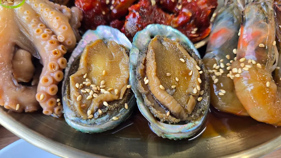 Close-up of octopus jang in the assorted jang set