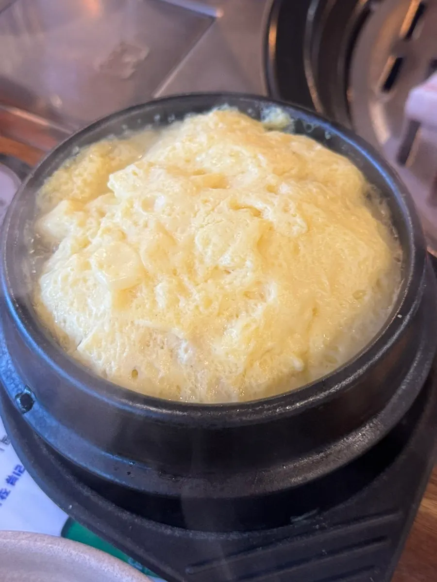 고기 나오기 전 차려진 반찬 상차림
