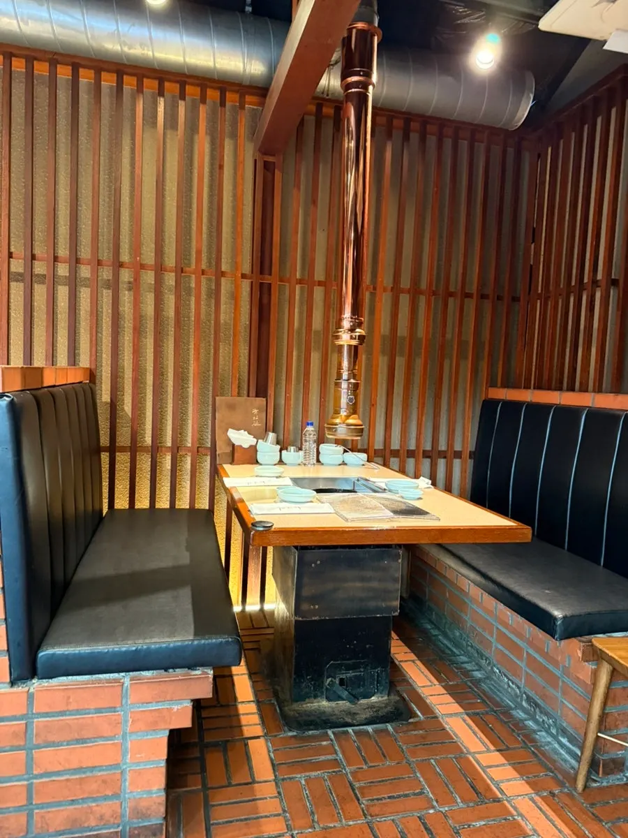 Newly renovated interior of Tonguidong Gukbinkwan