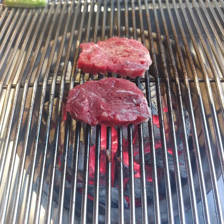 Jebichuri cooking on the grill