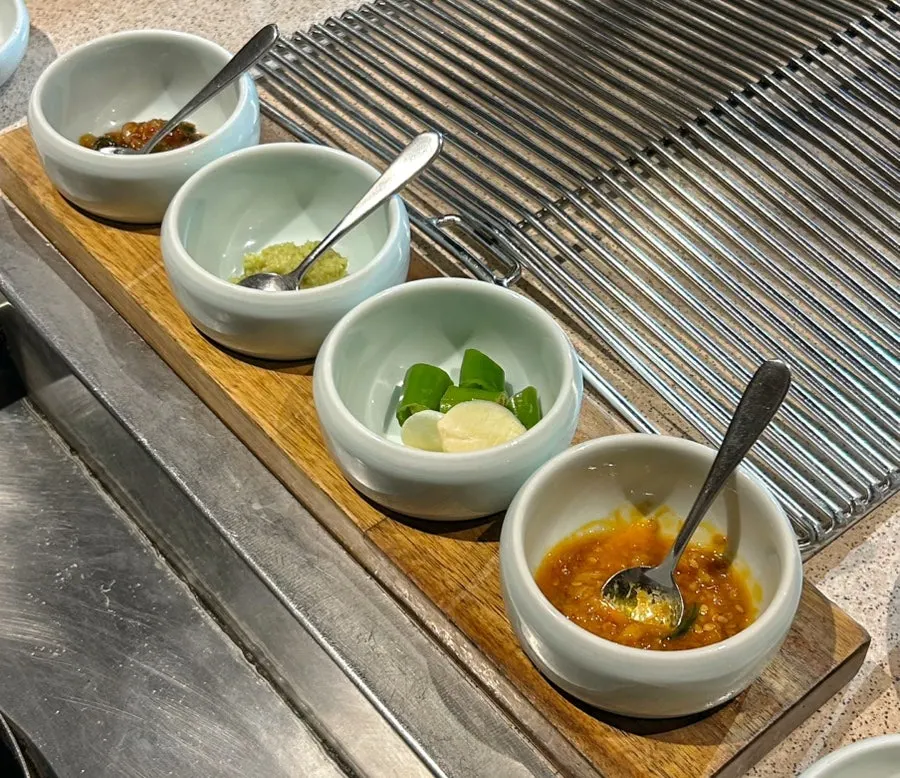 Sauces served with beef ribs