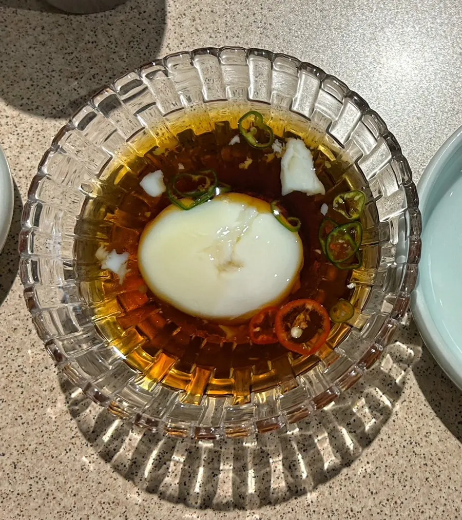 Poached-egg sauce