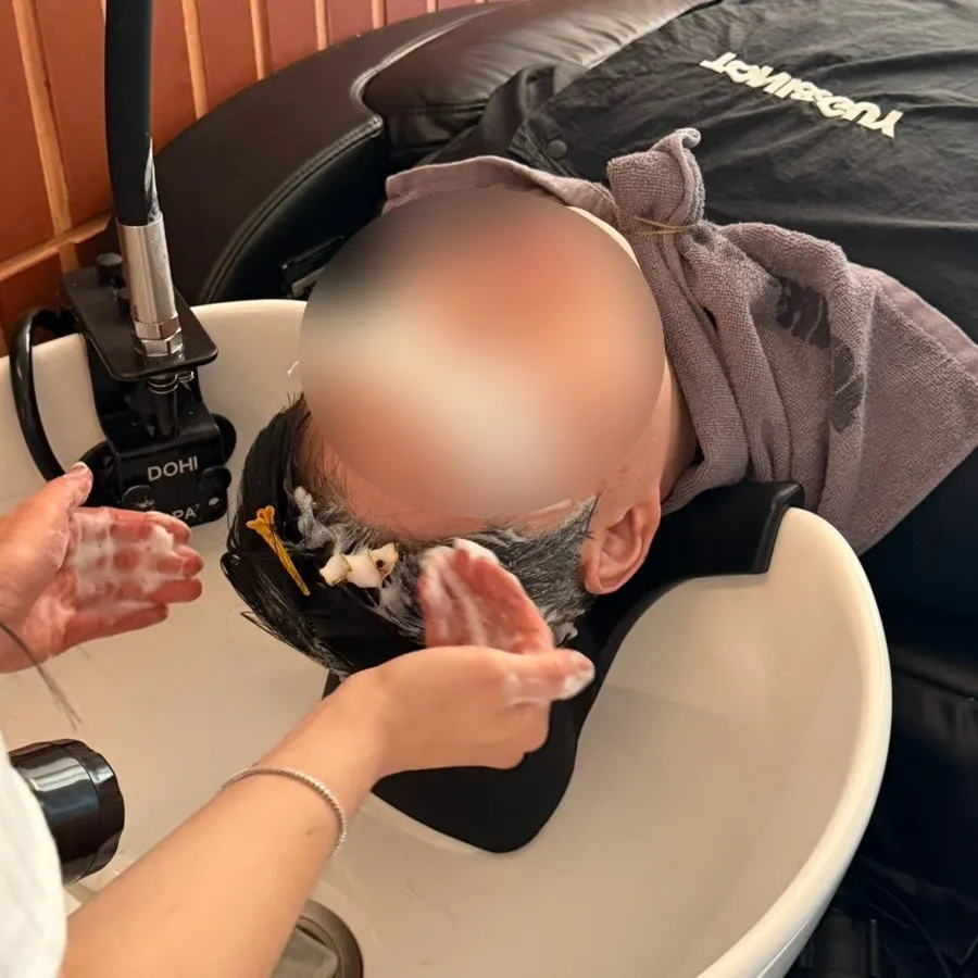 Blow-drying and styling process after the shampoo