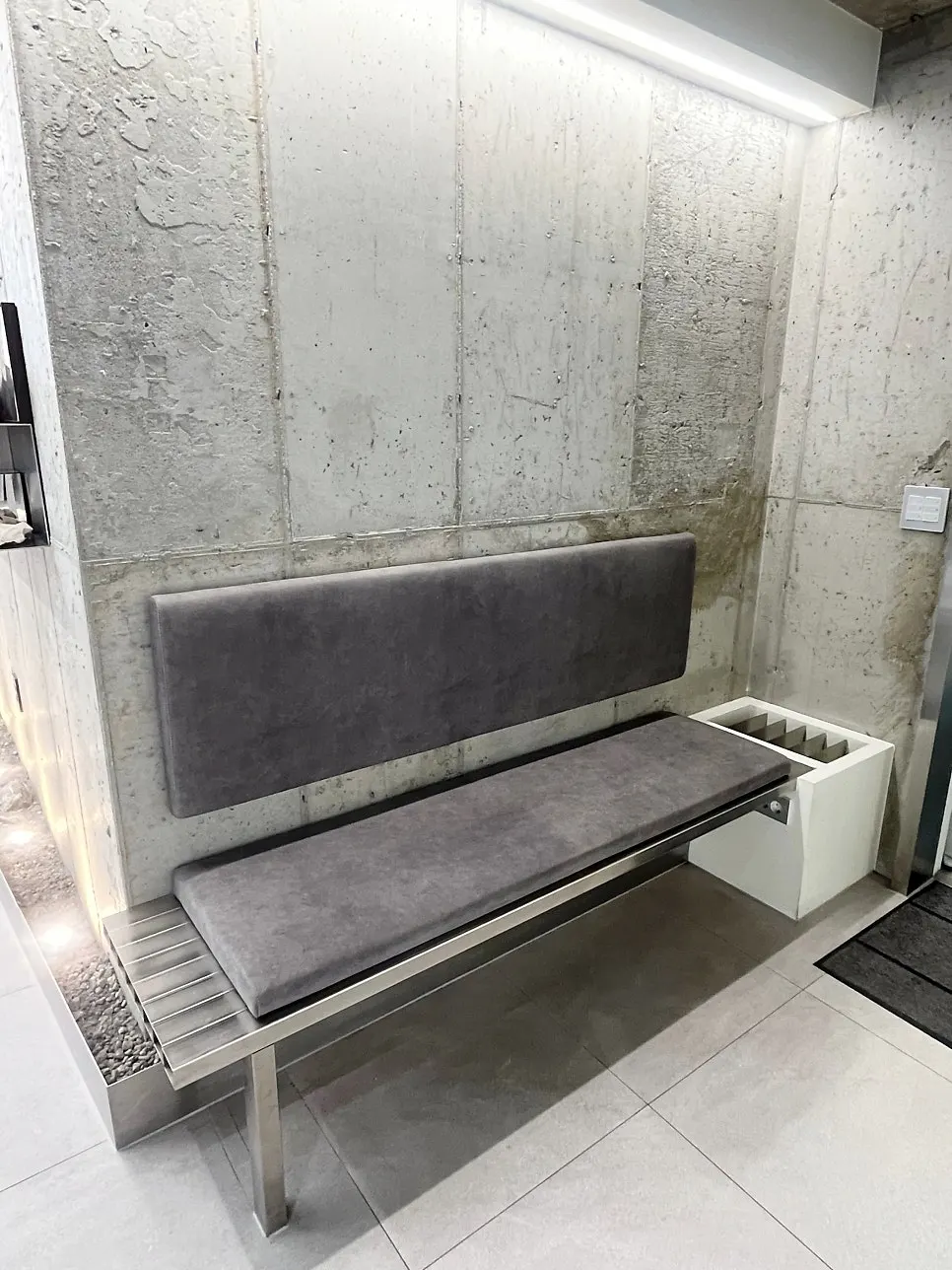 Spacious interior of Toni&Guy Seongsu